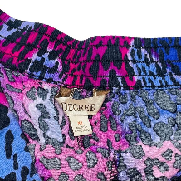10/$25🦋 Decree Purple & Pink Animal Print Shorts - Size XL - Picture 5 of 11